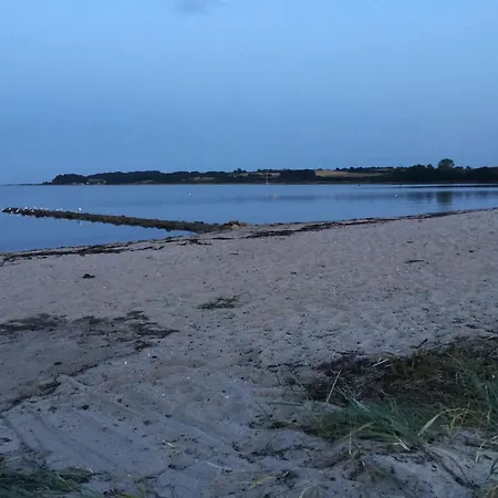 Feriehus Strandhytten